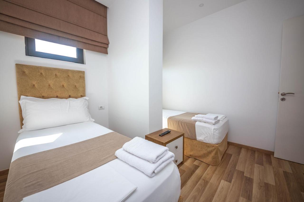 Bianco Hotel Ksamil Extérieur photo