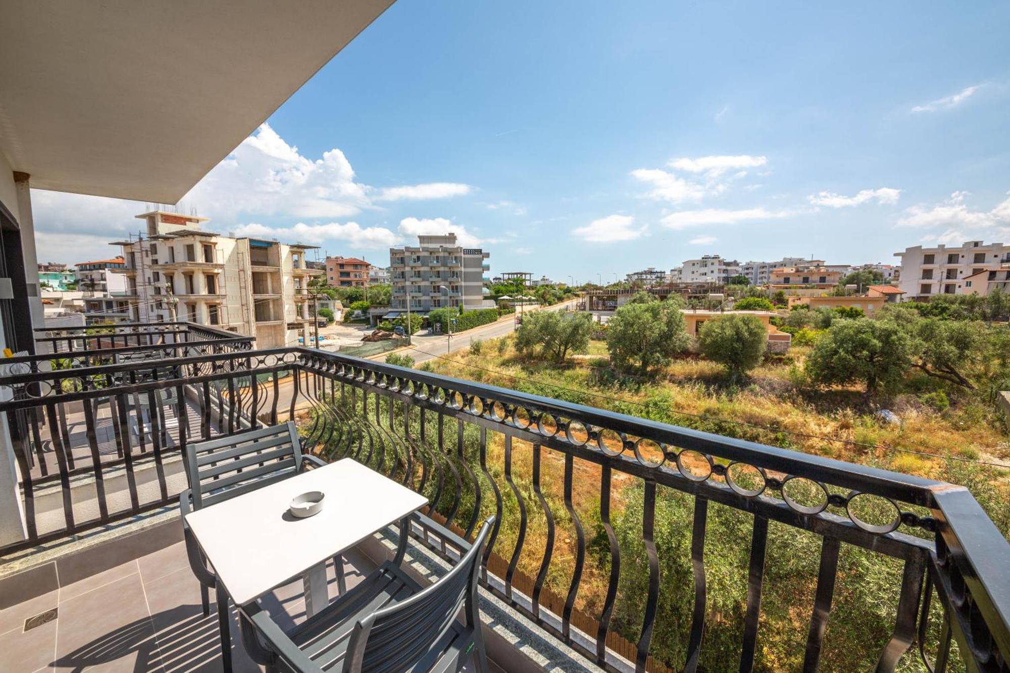 Bianco Hotel Ksamil Extérieur photo