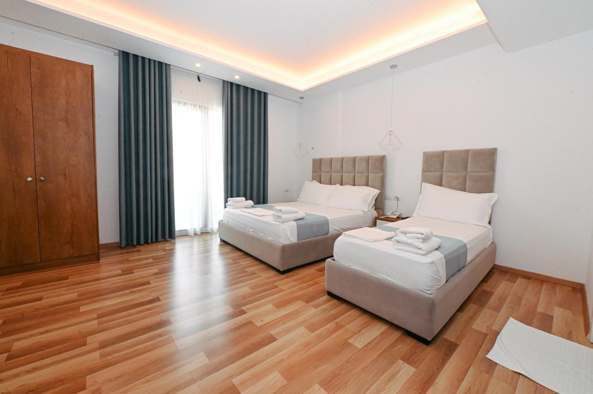 Bianco Hotel Ksamil Extérieur photo