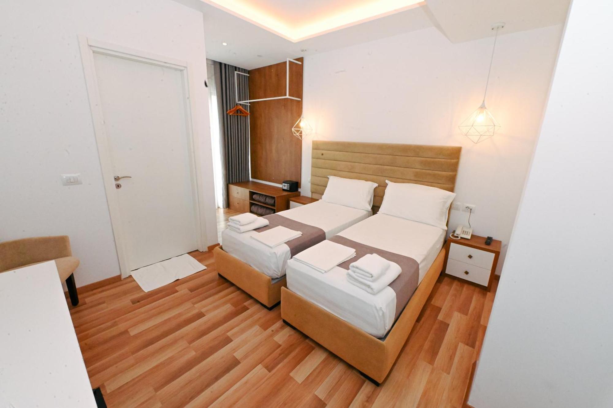 Bianco Hotel Ksamil Extérieur photo