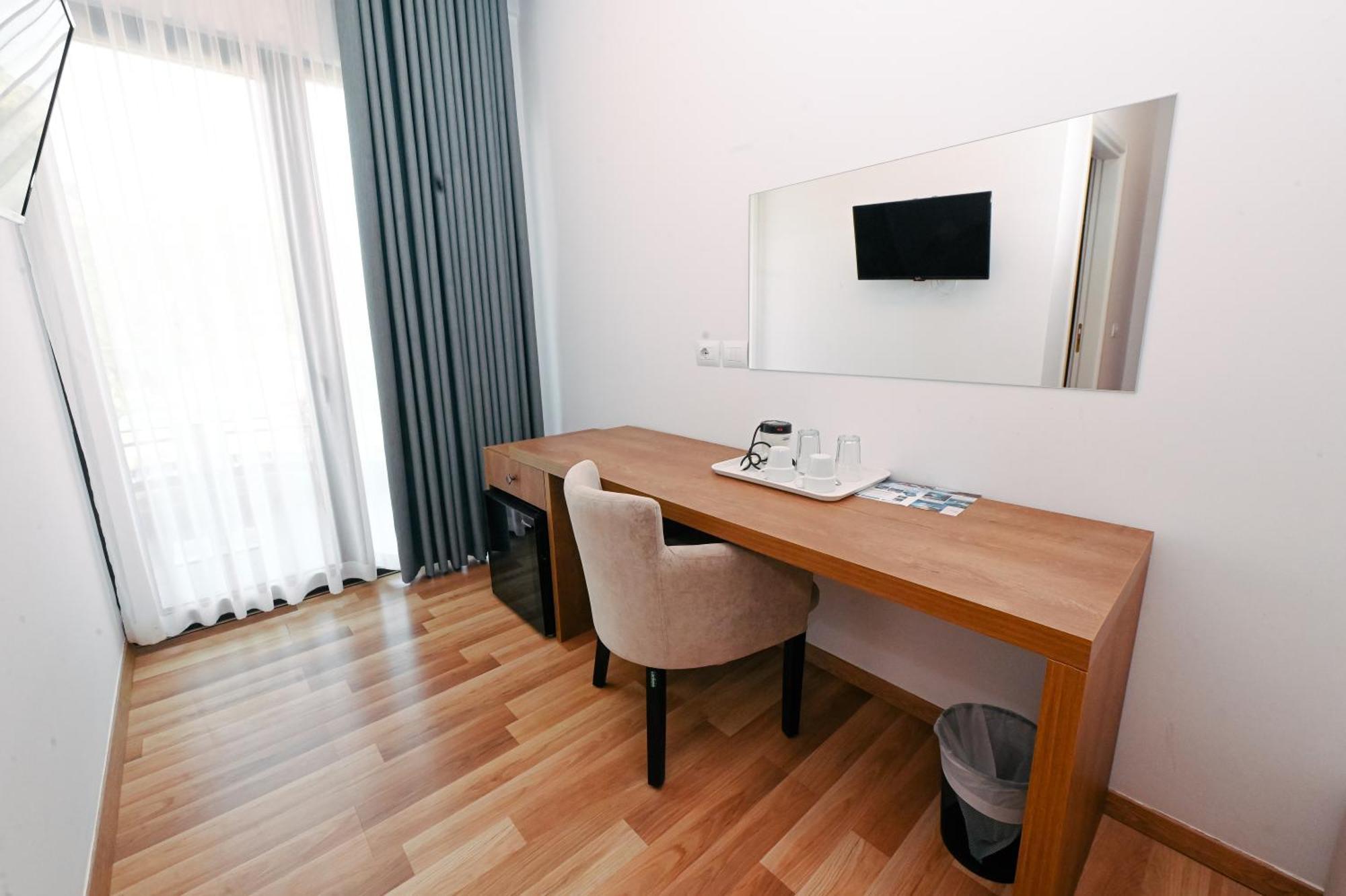 Bianco Hotel Ksamil Extérieur photo