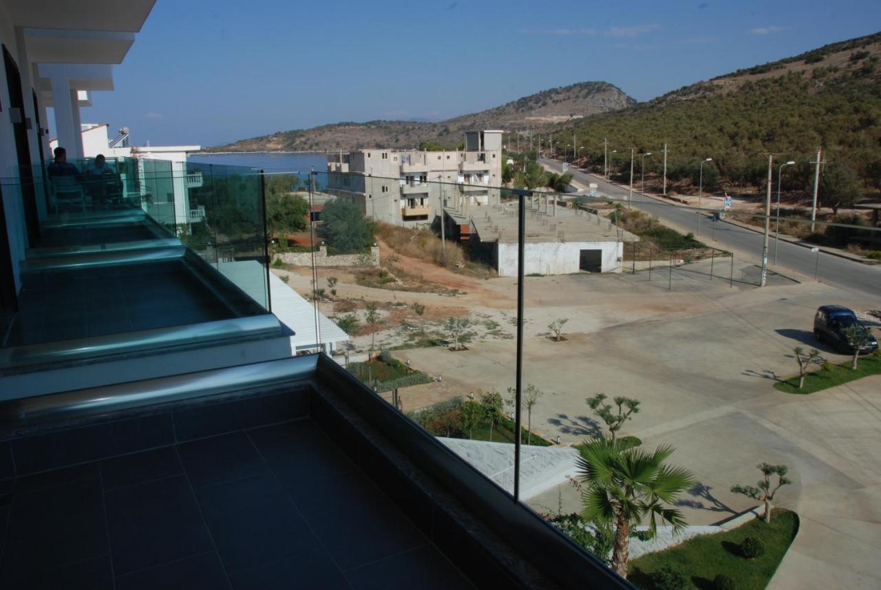 Bianco Hotel Ksamil Extérieur photo